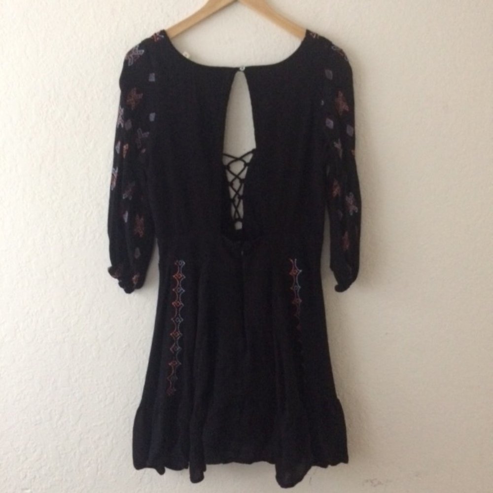 Piper Open Back Embroidered Dress - Picture 5 of 6
